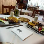 Restorant Natyra Diber 펜션 Podgorce