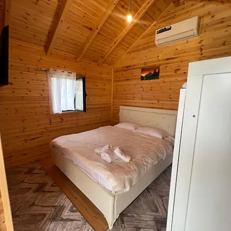 Restorant Natyra Diber * Podgorce