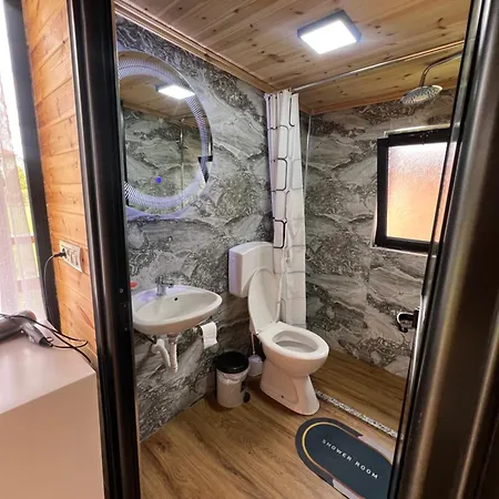 Feriehus Restorant Natyra Diber