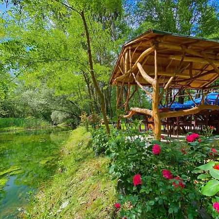 Restorant Natyra Diber * Podgorce