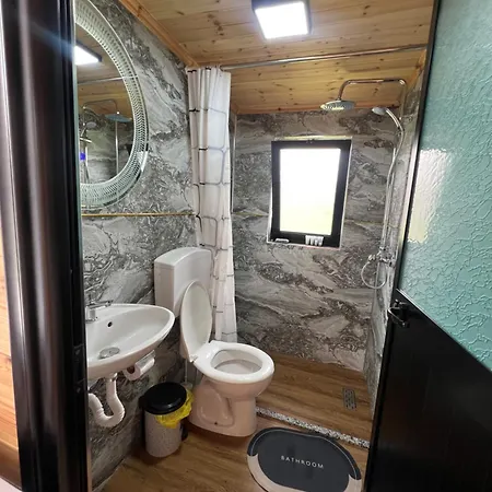 Restorant Natyra Diber Holiday home