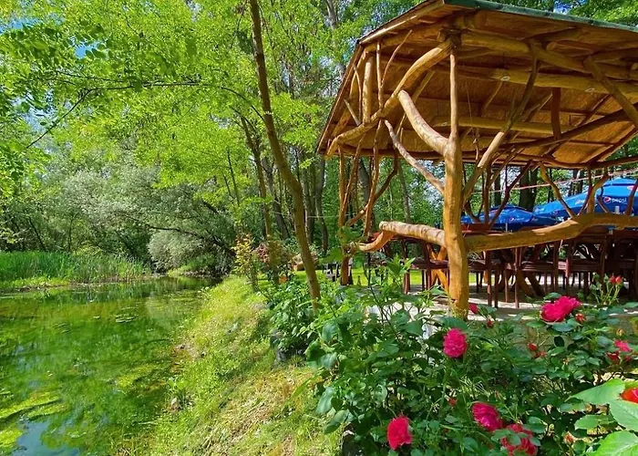 Restorant Natyra Diber * Podgorce