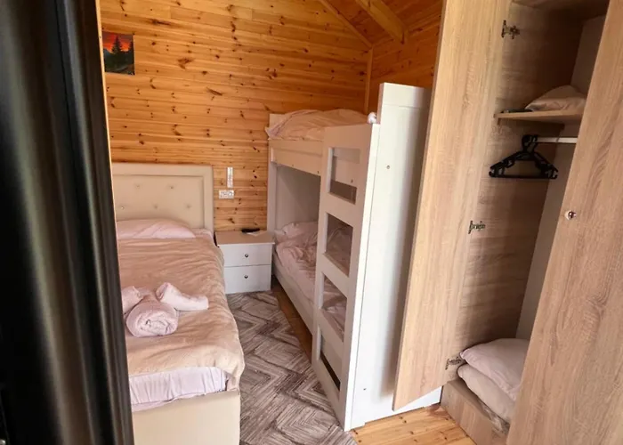 Holiday home Restorant Natyra Diber *