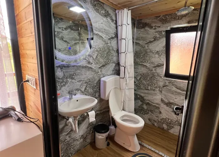 Holiday home Restorant Natyra Diber